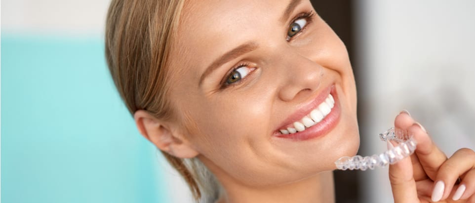 How Clear Aligners Straighten your Teeth 4